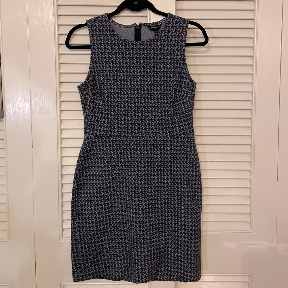 Banana Republic Houndstooth Dress Size 4